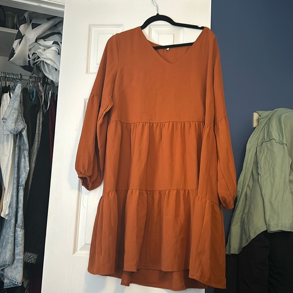 Perfect for fall size extra large - Picture 1 of 3